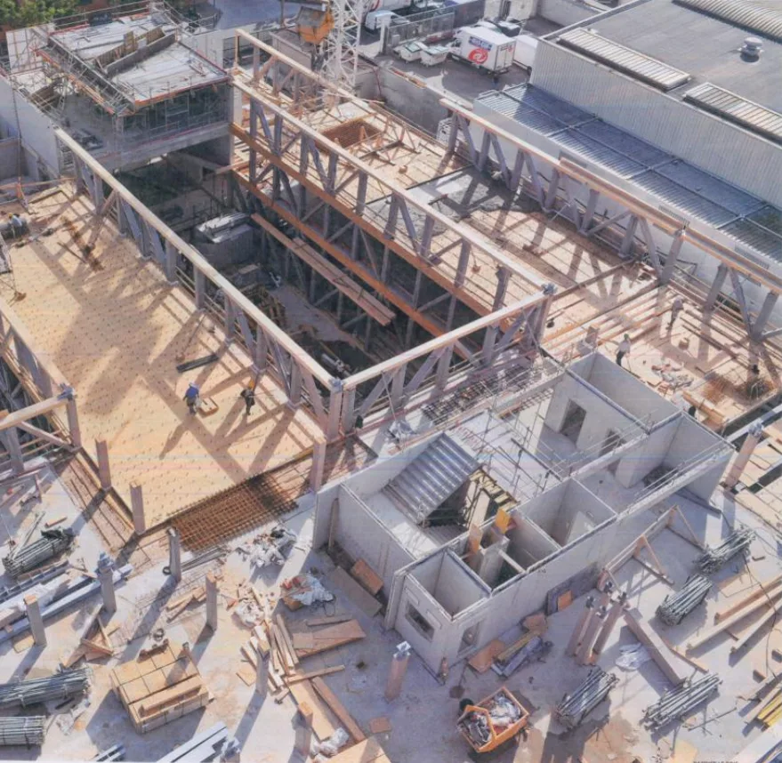 Photo authentique de l'équipe ABCD Ingénierie ou d'une visite de chantier